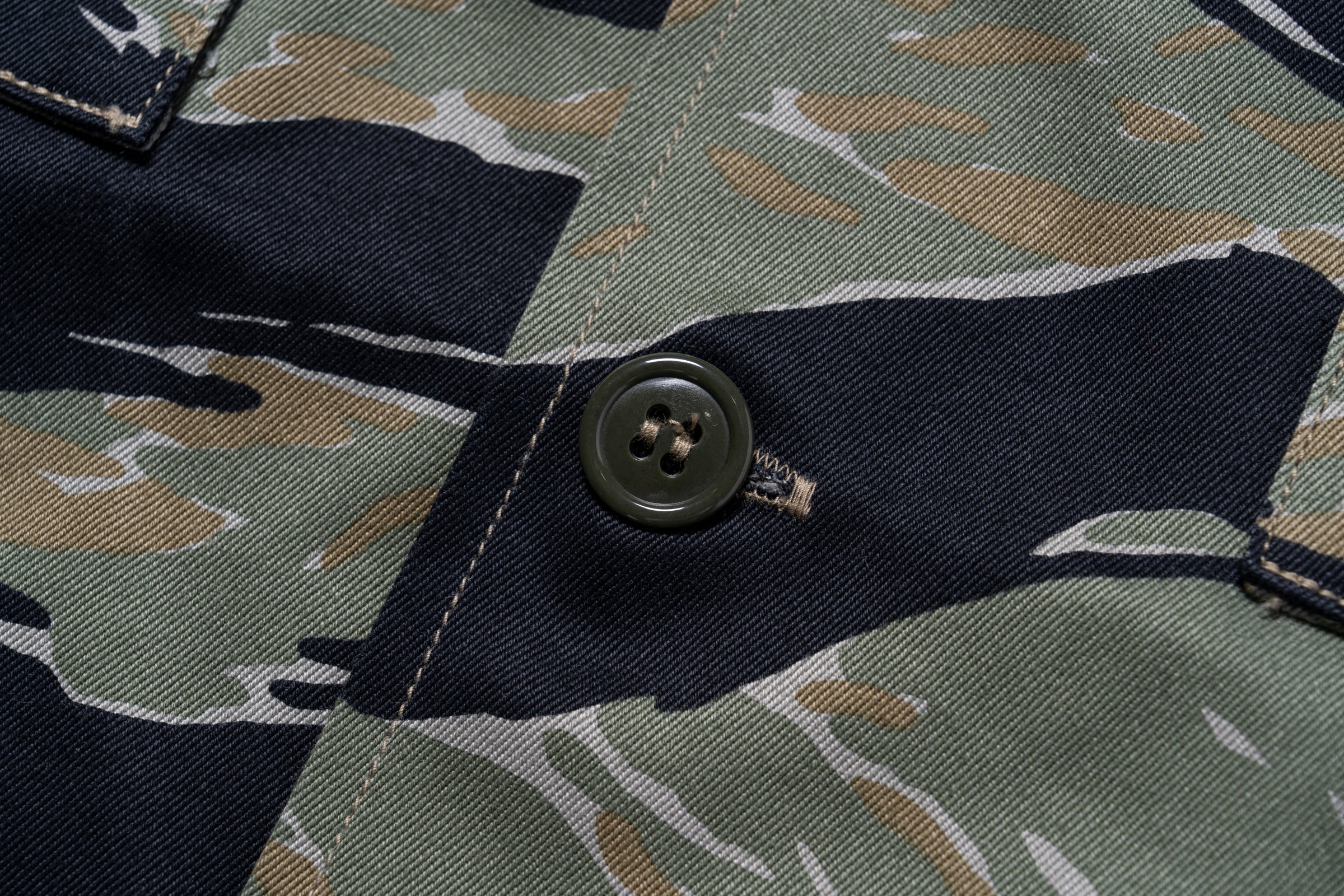 TIGER CAMOUFLAGE SHIRT / TADPOLE – The Real McCoy's