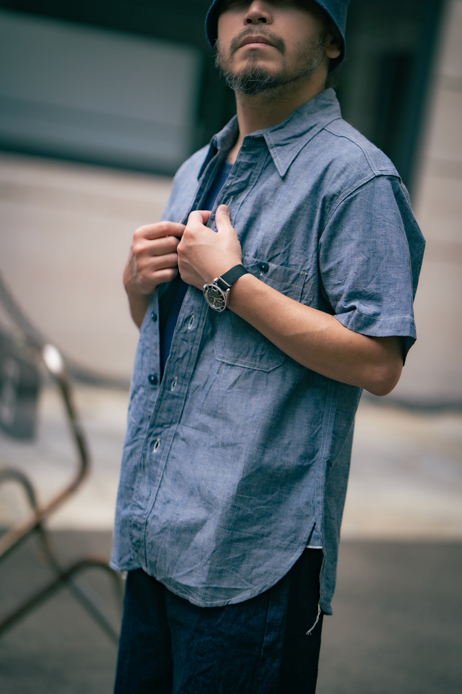 U.S. NAVY CHAMBRAY SHIRT S/S (MODIFY) Gallery Image 1
