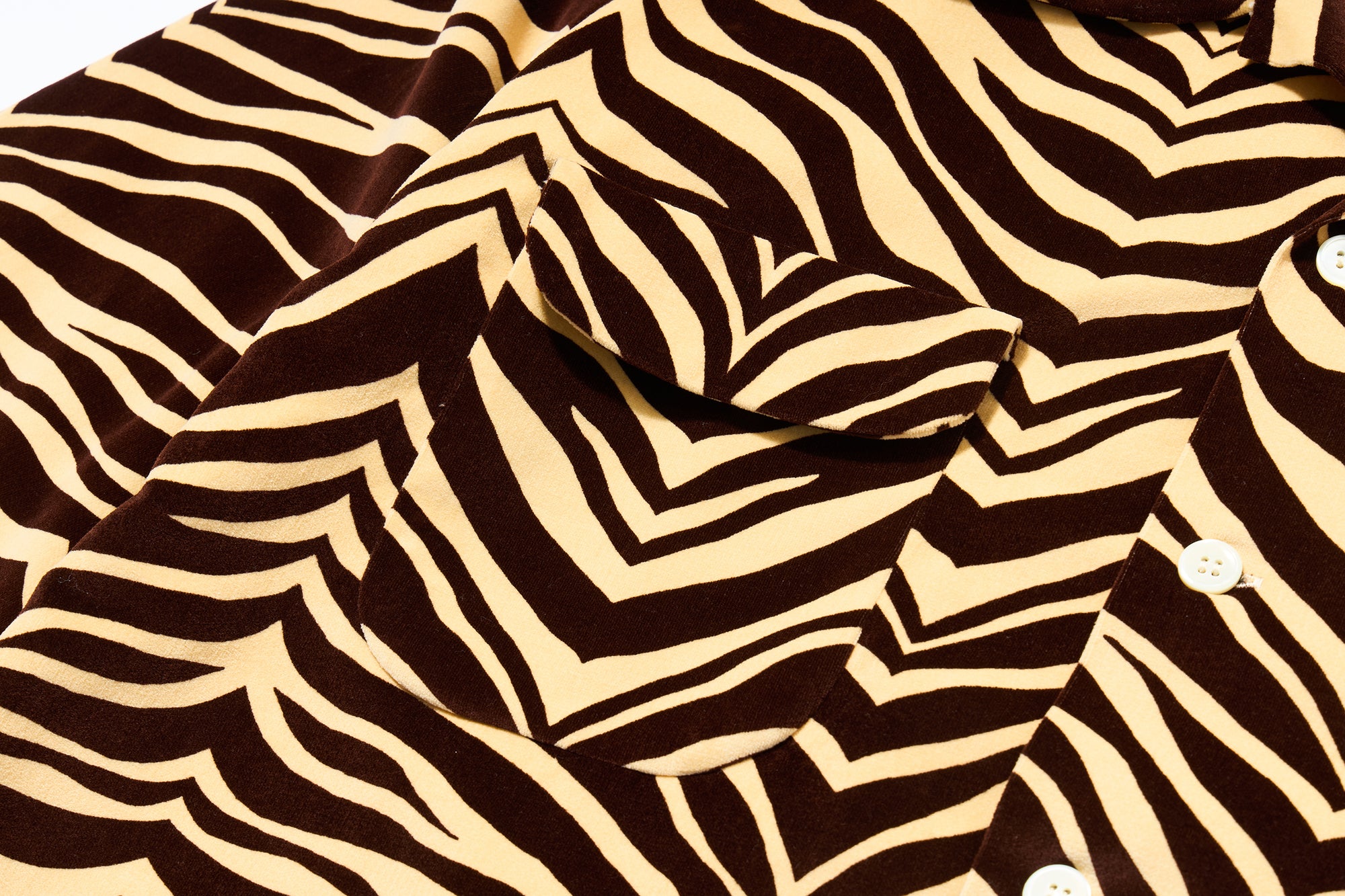 PRINTED VELOUR OPEN-COLLAR SHIRT / ZEBRA