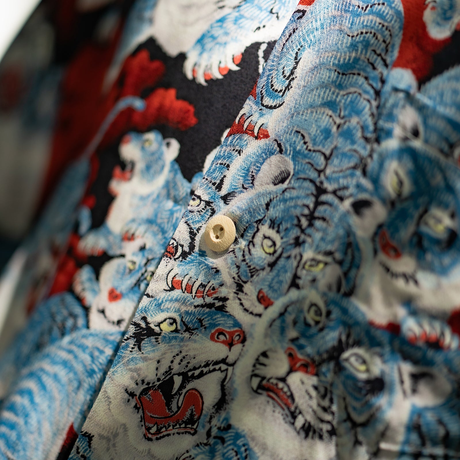 HAWAIIAN SHIRT / HYAKU-TORA Gallery Image 2