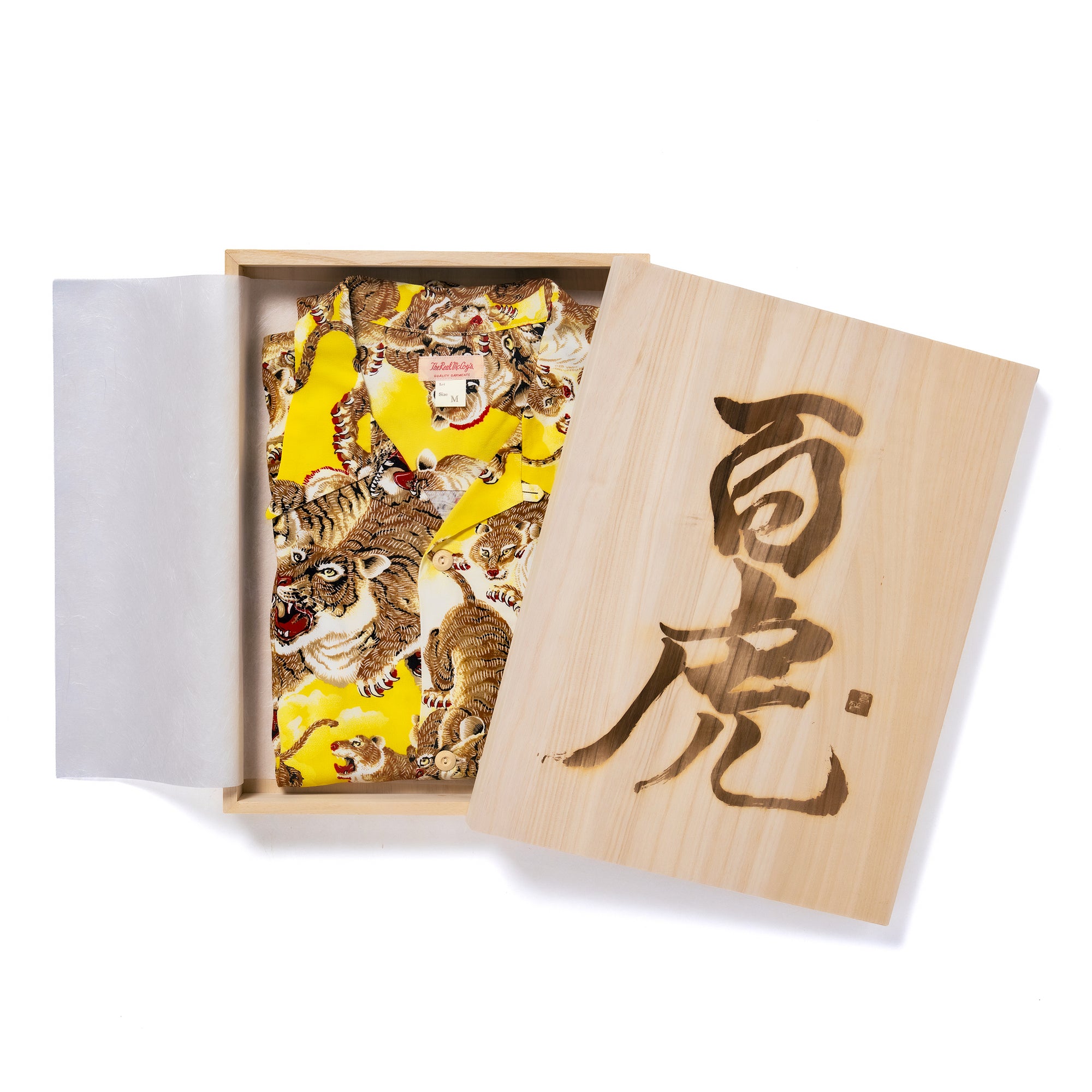 MS25900 - The Real McCoy's - HAWAIIAN SHIRT / HYAKU-TORA - Wooden Display Box - Yellow