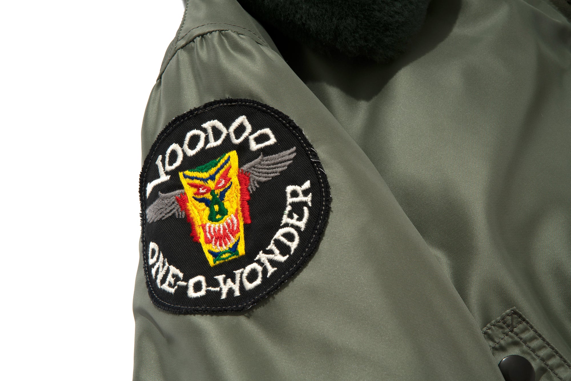 TYPE B-15D / FIGHTING - 437th