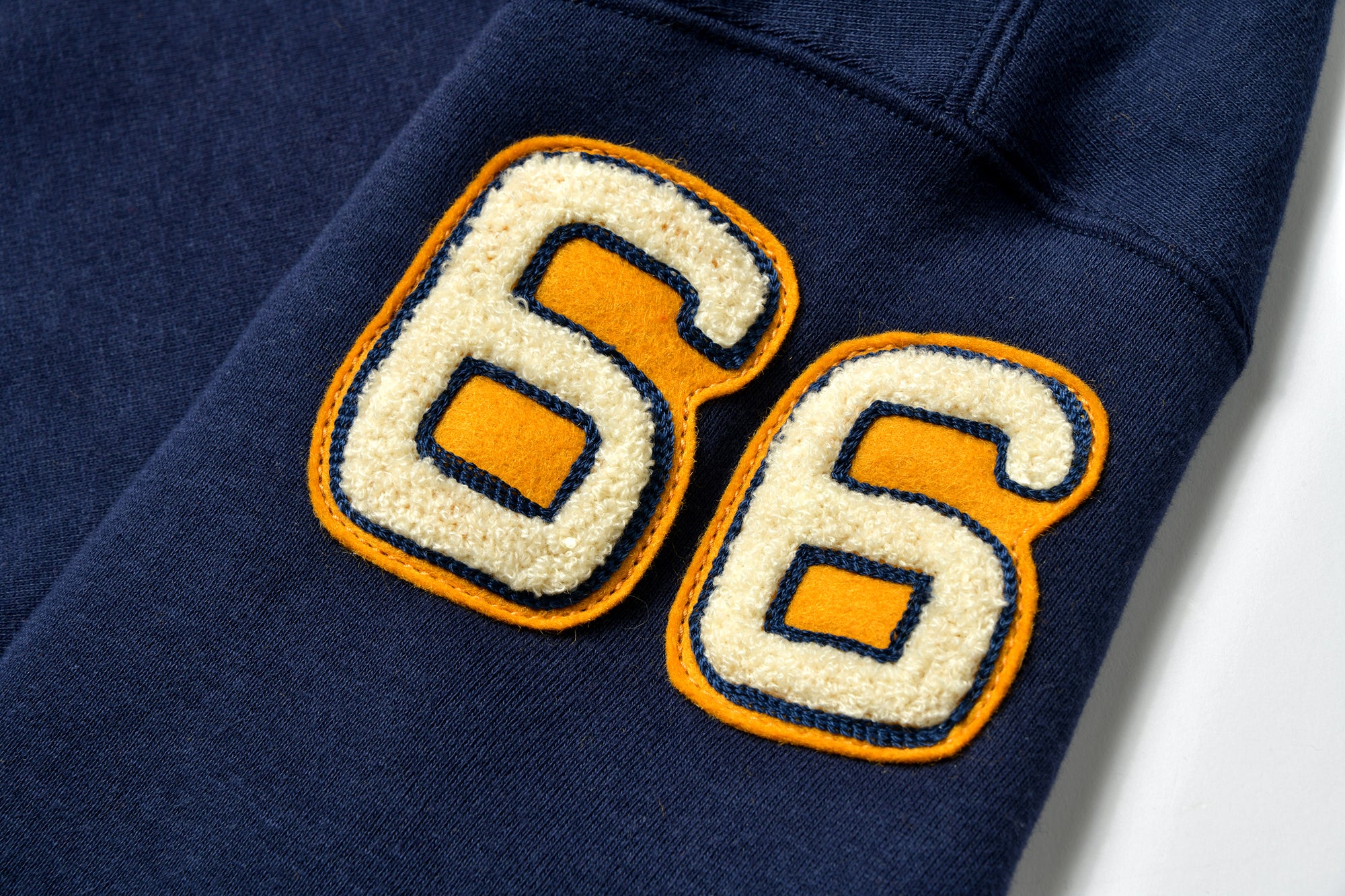 HOODED SWEATSHIRT / DUNBAR CHENILLE