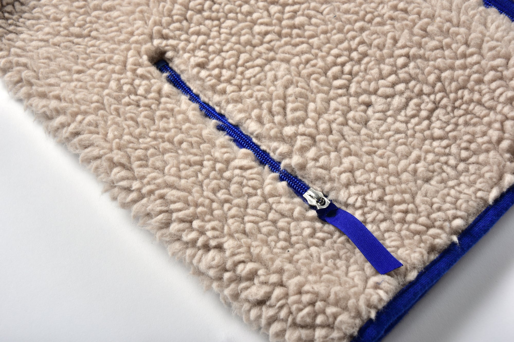 OUTDOOR WOOL PILE JACKET