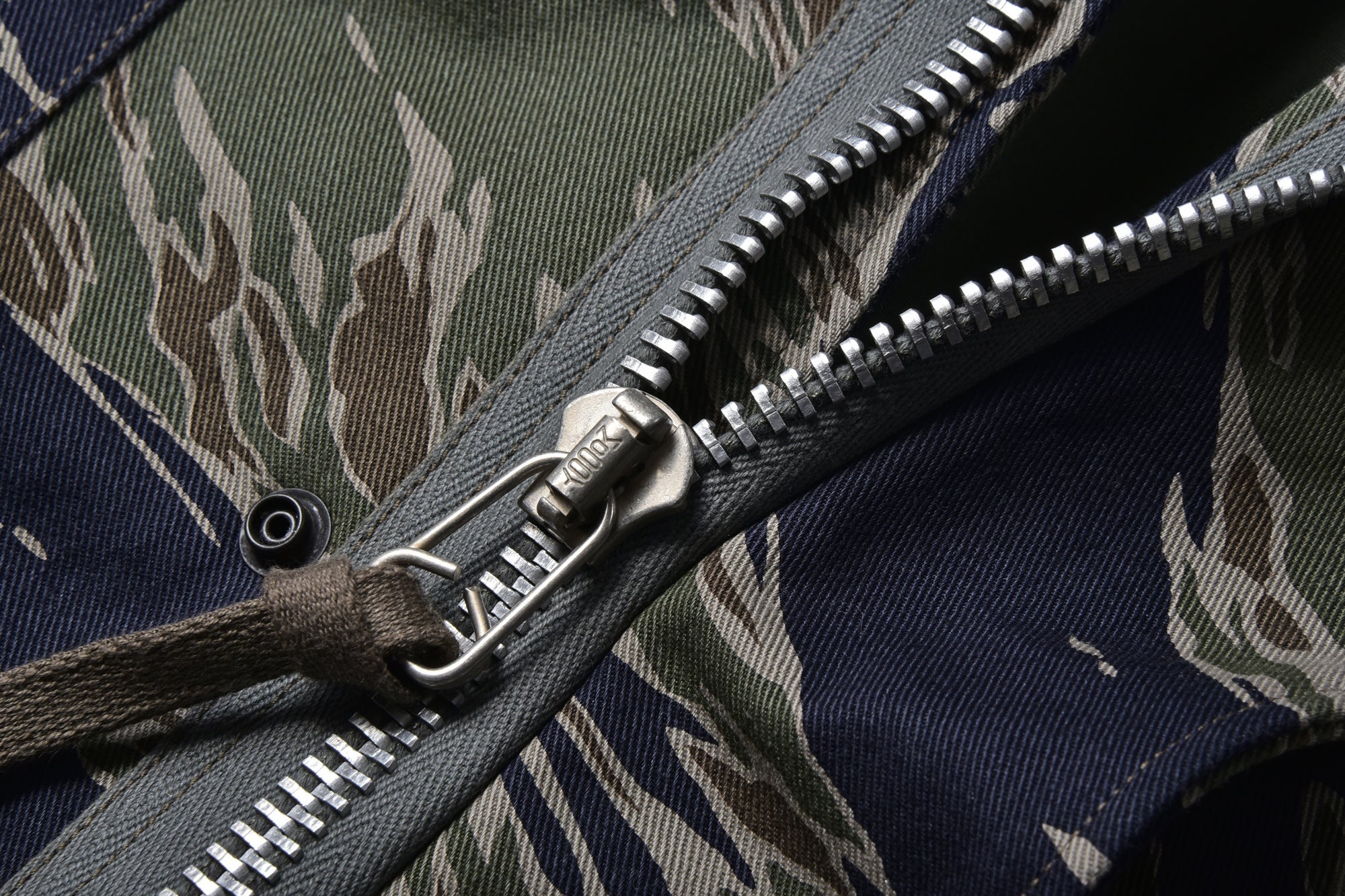 M-65 FIELD COAT / TIGER CAMOUFLAGE, TAD POLE