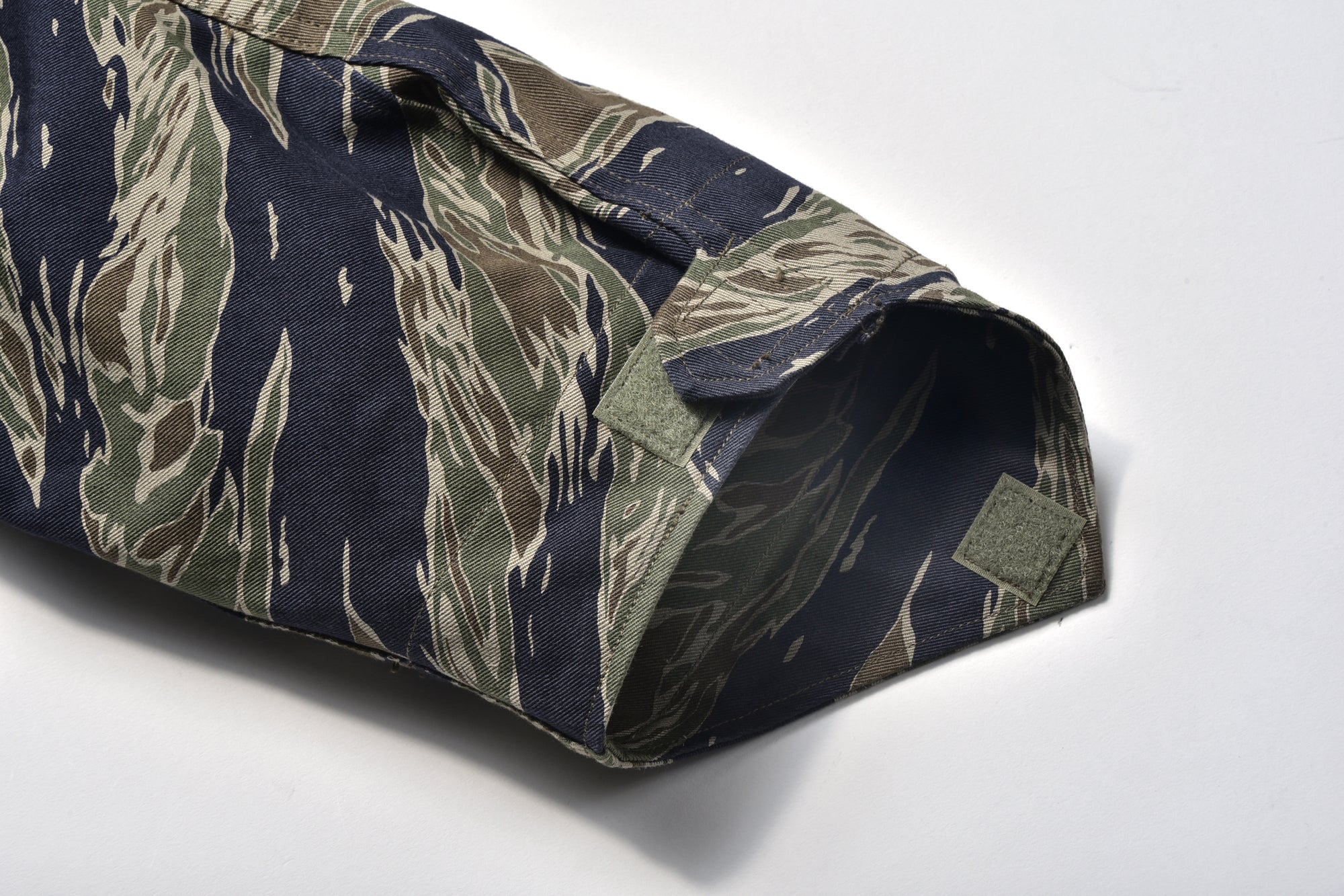 M-65 FIELD COAT / TIGER CAMOUFLAGE, TAD POLE