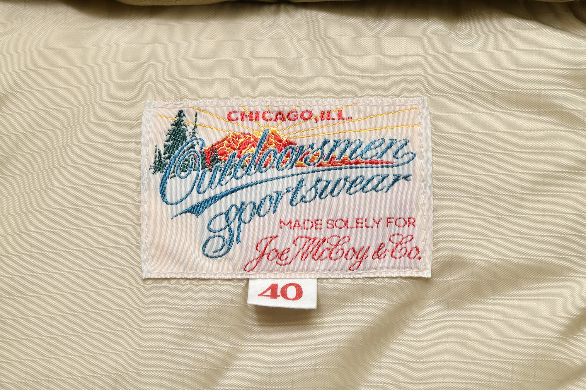 COTTON/NYLON HOODED DOWN JACKET