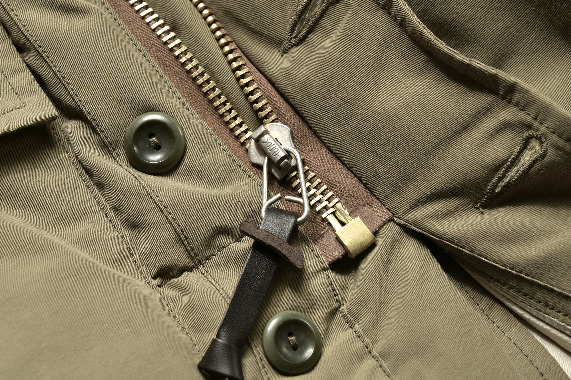 COTTON/NYLON HOODED DOWN JACKET