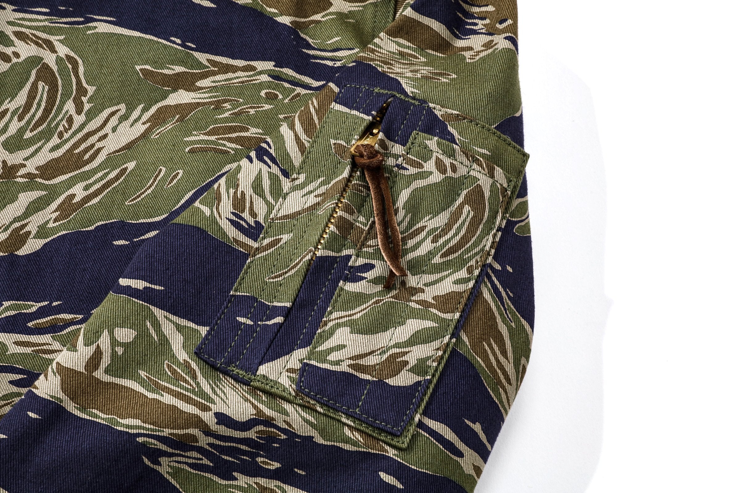 TIGER CAMOUFLAGE PARKA / TADPOLE – The Real McCoy's